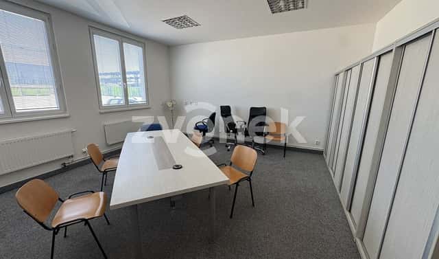 Pronájem kanceláře 59 m², Napajedelská, Otrokovice, okres Zlín