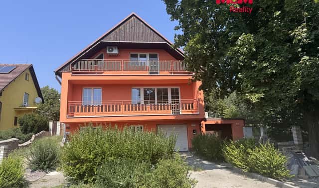 Prodej bytu 5+1 172 m², Na Hrádku, Hrušovany nad Jevišovkou, okres Znojmo