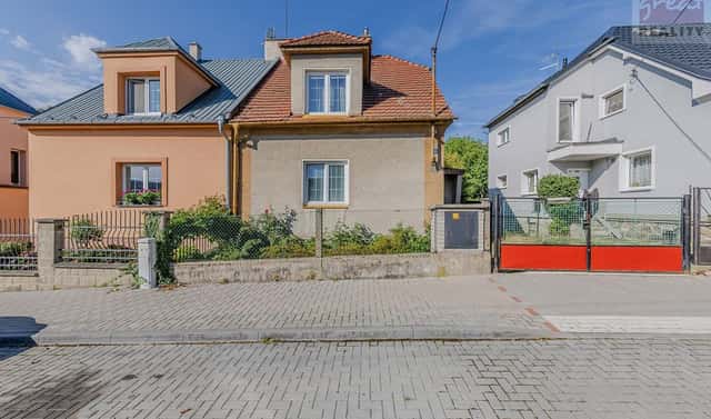Prodej domu 122 m² s pozemkem 663 m², Tolstého, Šternberk, okres Olomouc
