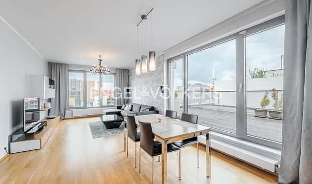 Pronájem bytu 3+kk 106 m², Korunní, Praha 10 – Vinohrady