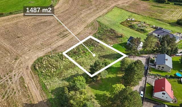 Prodej stavebního pozemku 1 487 m², Sedlčany, okres Příbram