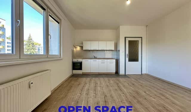Pronájem bytu 2+kk 42 m², Sídliště Plešivec, Český Krumlov – Plešivec