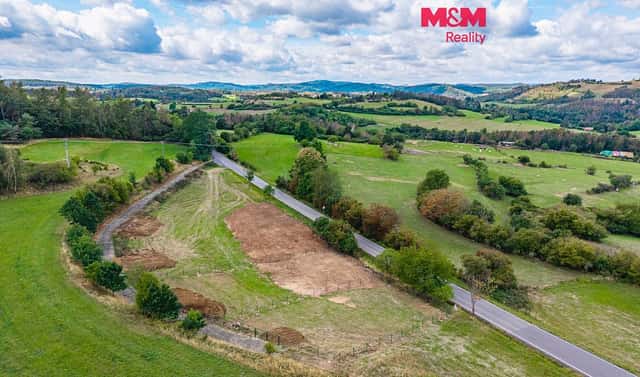 Pronájem stavebního pozemku 770 m², Milešov, okres Příbram