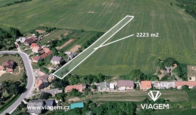 Prodej pole 2 223 m², Břestek, okres Uherské Hradiště