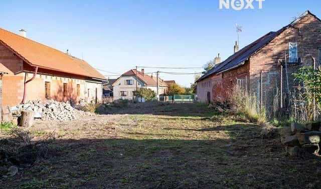 Prodej stavebního pozemku 903 m², Třesovice, okres Hradec Králové