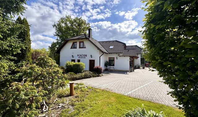Prodej domu 480 m² s pozemkem 1 077 m², Tachov – Vítkov
