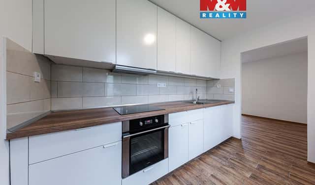 Prodej bytu 3+1 55 m², Nová Ves, okres Sokolov