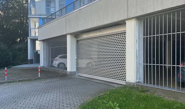 Pronájem parkovacího stání nedaleko centra města, Kašmírová, Liberec – Liberec VI-Rochlice