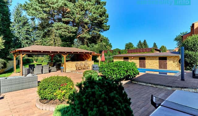 Pronájem domu 220 m² s pozemkem 1 100 m², Sadov – Bor, okres Karlovy Vary