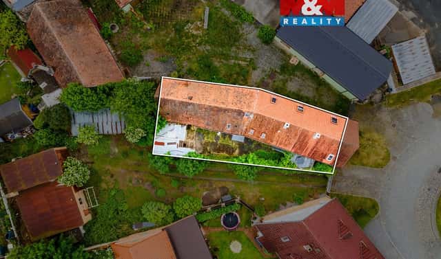 Prodej nájemního domu, činžáku 230 m², náměstí 5. května, Holýšov, okres Plzeň-jih