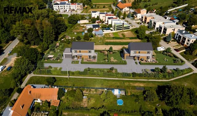 Prodej stavebního pozemku 2 330 m², Milešovice, okres Vyškov