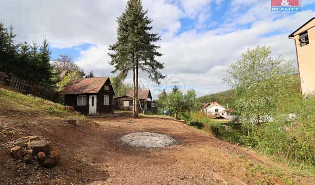 Prodej zahrady 674 m², Pnětluky – Konětopy, okres Louny