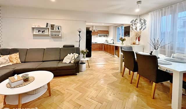 Prodej bytu 3+kk 74 m², Okružní, Hradec Králové