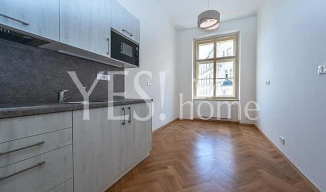 Pronájem bytu 2+kk 34 m², Kozí, Praha 1 – Staré Město