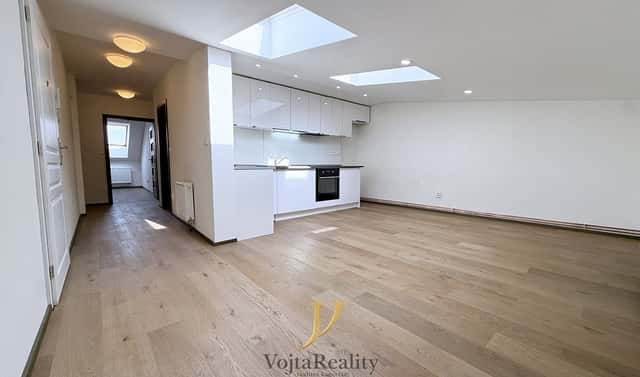 Pronájem bytu 3+kk 83 m², tř. Svornosti, Olomouc – Nová Ulice