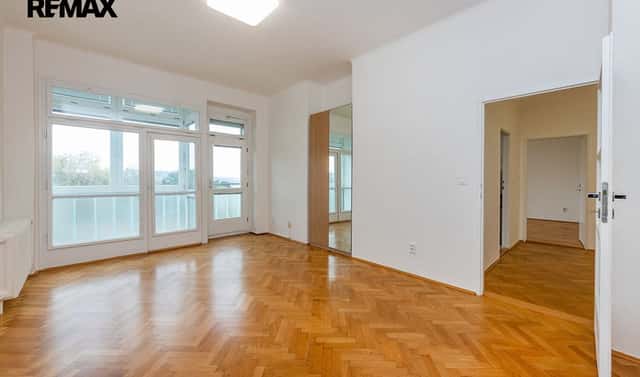 Pronájem bytu 2+1 74 m², Na Pankráci, Praha 4 – Nusle