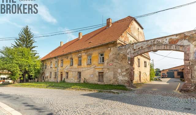 Prodej domu 579 m² s pozemkem 579 m², Českobrodská, Kostelec nad Černými lesy, okres Praha-východ