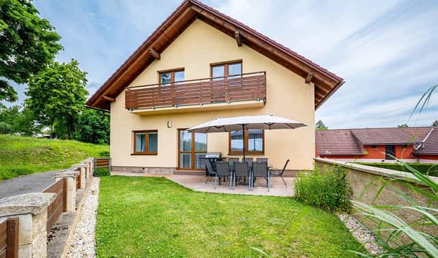 Prodej domu 252 m² s pozemkem 1 198 m², Lísek – Lhota, okres Žďár nad Sázavou