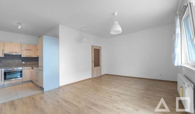 Prodej bytu 1+kk 35 m², U uhříněveské obory, Praha 10 – Uhříněves