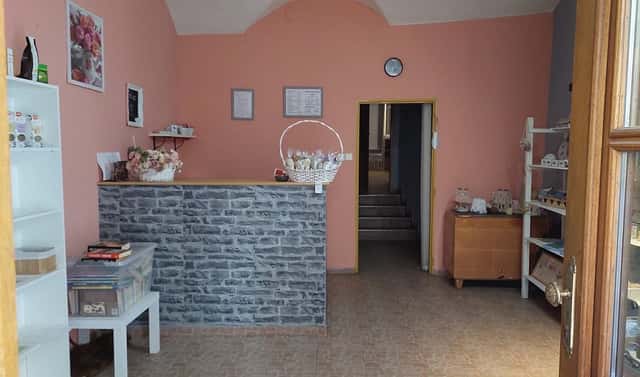 Pronájem obchodních prostor 25 m², Kostelní, Pardubice – Pardubice-Staré Město