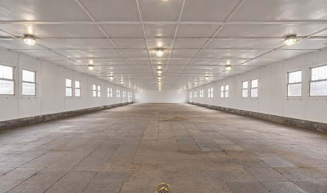 Pronájem skladovacích prostor 472 m², Chrášťany, okres Praha-západ