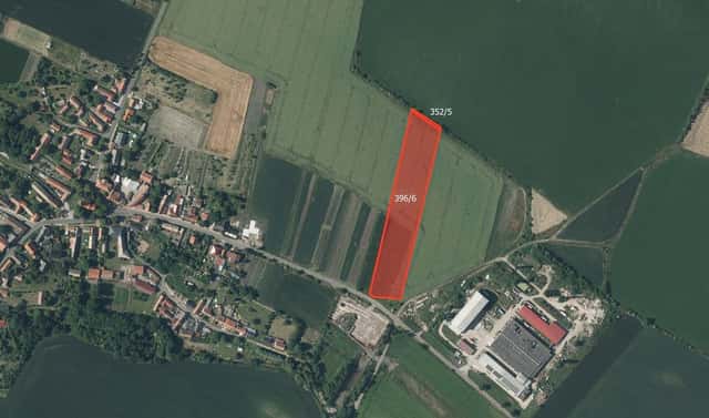 Prodej pole 8 172 m², Děčany – Solany, okres Litoměřice