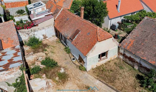 Prodej domu 73 m² s pozemkem 313 m², Prostřední, Kuchařovice, okres Znojmo