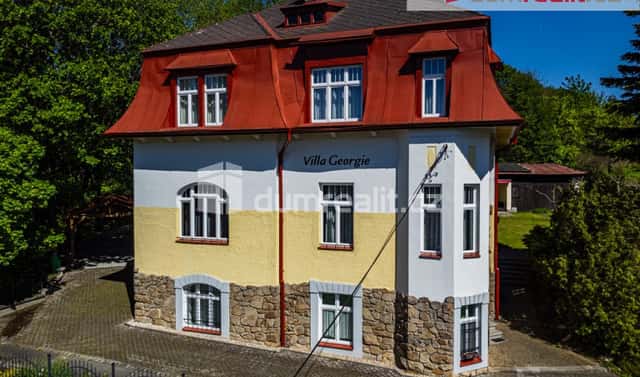 Prodej domu 290 m² s pozemkem 1 219 m², Dobrovského, Mariánské Lázně – Úšovice, okres Cheb