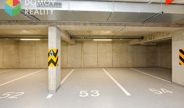 Garážové parkovací stání, Na Terase, Beroun, U Židovského hřbitova, Beroun – Beroun-Město