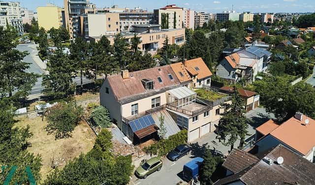 Prodej domu 458 m² s pozemkem 413 m², K Horkám, Praha 10 – Hostivař