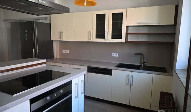 Prodej ubytovacího objektu 250 m², Kunětická, Pardubice – Cihelna