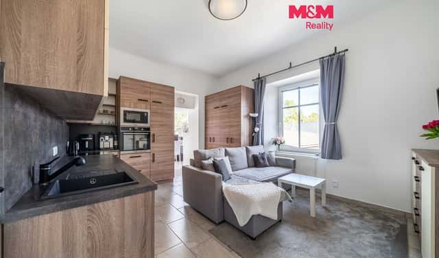 Prodej bytu 4+kk 64 m², Lochovice, okres Beroun