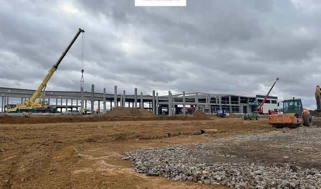 Pronájem skladovacích prostor 5 920 m², Podnikatelská, Tuchoměřice, okres Praha-západ