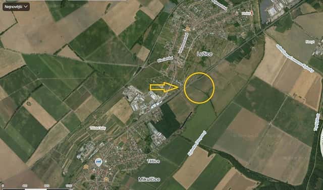 Prodej pole 3 039 m², Lužice, okres Hodonín