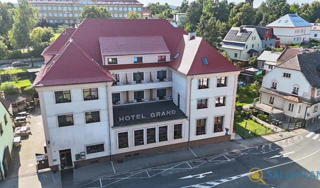 Prodej ubytovacího objektu 1 342 m², Tyršovo náměstí, Doksy, okres Česká Lípa