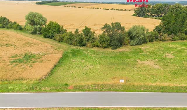 Prodej stavebního pozemku 1 251 m², Libenice, okres Kolín