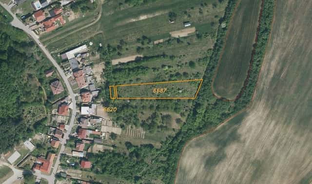 Prodej pozemku 2 669 m², Lovčice, okres Hodonín