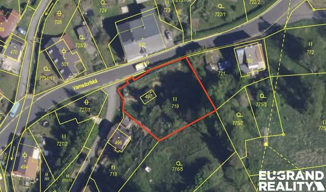 Prodej stavebního pozemku 887 m², Na Náspu, Krásná Lípa, okres Děčín