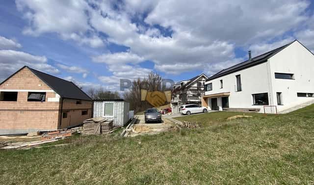 Prodej stavebního pozemku 916 m², Šefranice, Zlín – Lužkovice