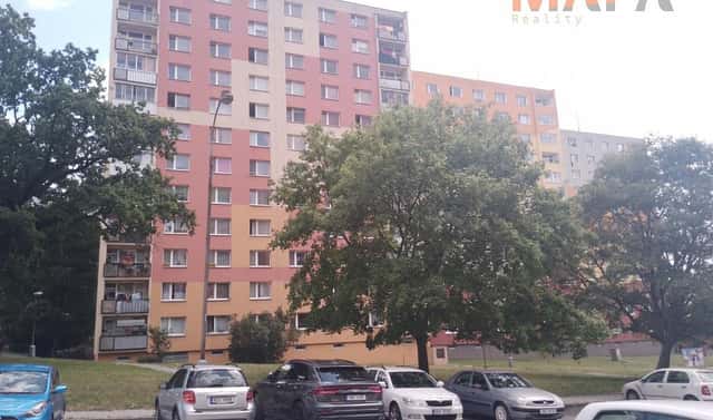 Pronájem bytu 2+1 62 m², Dřínovská, Chomutov