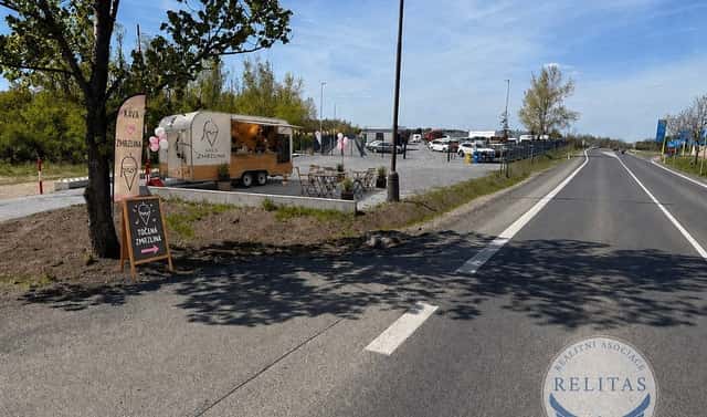 Pronájem komerčního pozemku 80 m², Odolena Voda, okres Praha-východ