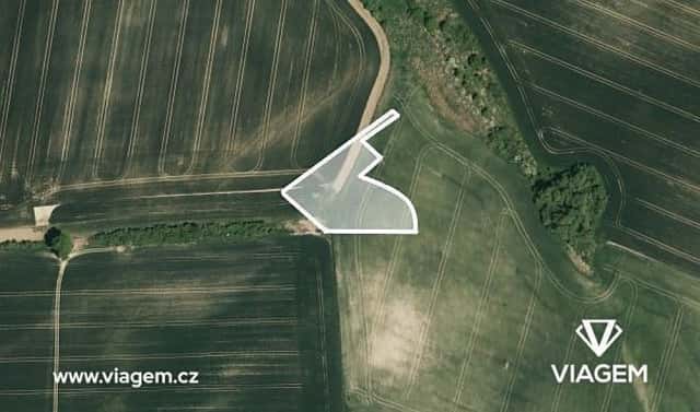 Prodej pole 1 424 m², Litenčice, okres Kroměříž
