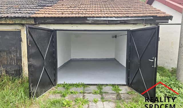 Pronájem garáže 20 m2, ul. Olšiny Karviná, Olšiny, Karviná – Nové Město
