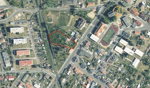 Prodej stavebního pozemku 1 678 m², Vroutek, okres Louny