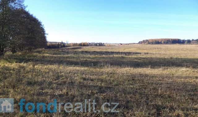 Prodej pozemku 1 920 m², Niva, okres Prostějov