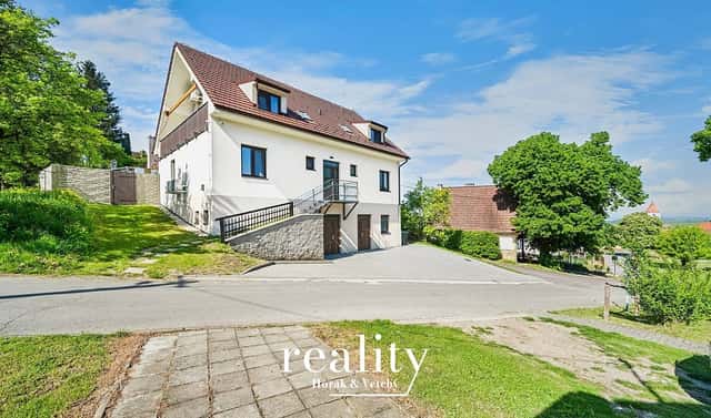 Prodej domu 205 m² s pozemkem 370 m², Perná, okres Břeclav