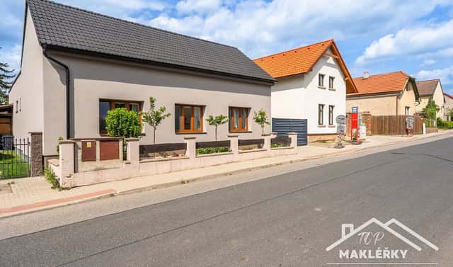 Prodej domu 122 m² s pozemkem 638 m², Průběžná, Chotutice, okres Kolín