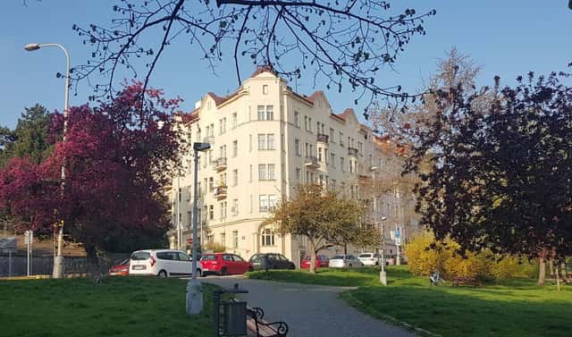 Pronájem bytu 1+1 49 m², náměstí Generála Kutlvašra, Praha 4 – Nusle