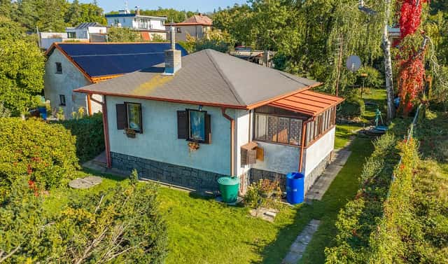 Prodej chaty/chalupy 50 m² s pozemkem 600 m², V Březinkách, Vyžlovka, okres Praha-východ