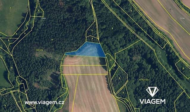 Prodej pole 2 375 m², Úbislavice, okres Jičín